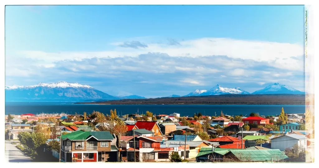 Puerto-Natales-shutterstock-DST288-mpo6awhhdwron267t18pdvrttg5yaaj2ht1oxev0ds-02