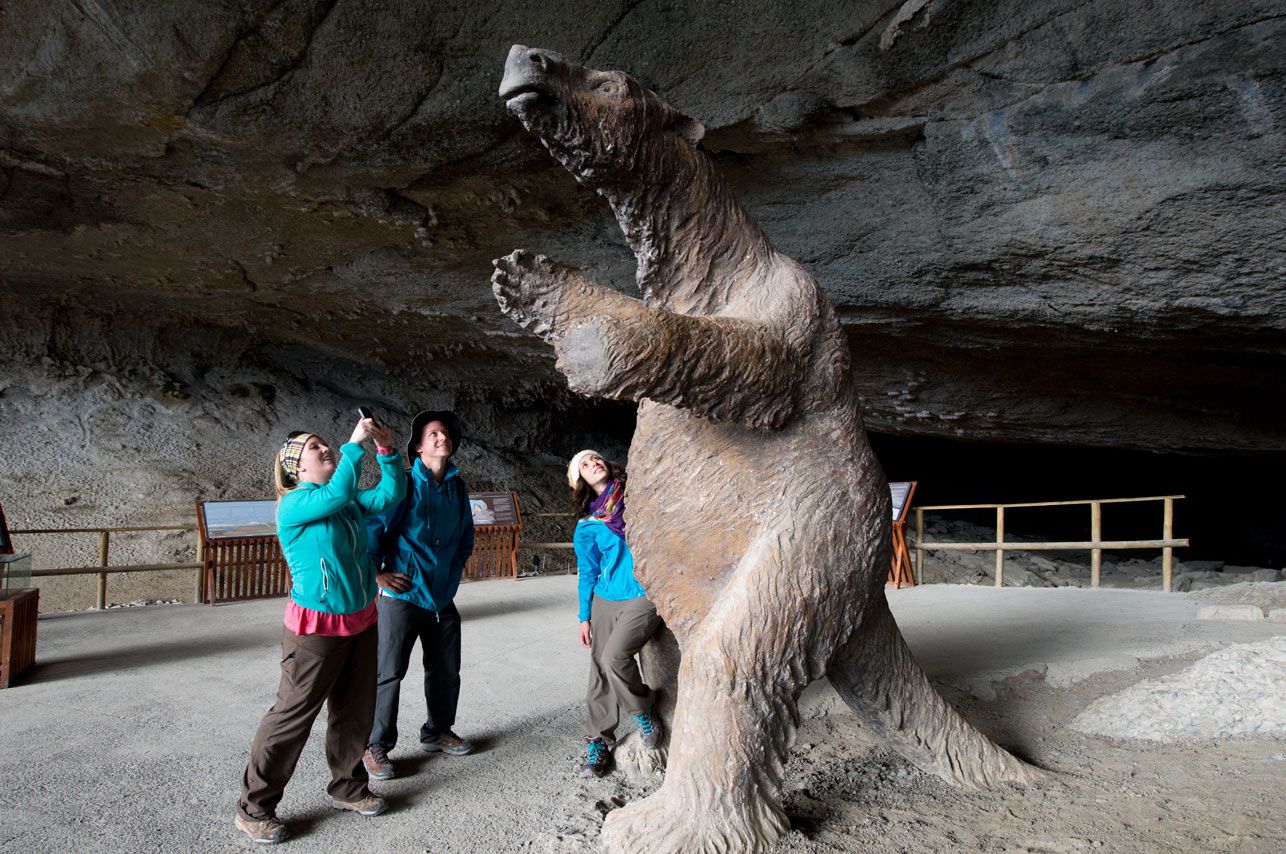 Tour Cueva del Milodon